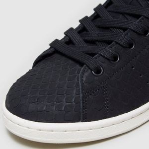 {keywor d} adidas stan smith mid